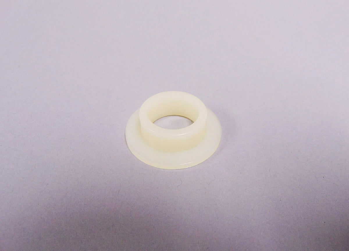 Nylon Flange Bushing for Gravely Lawn Mower (OEM 05525200)