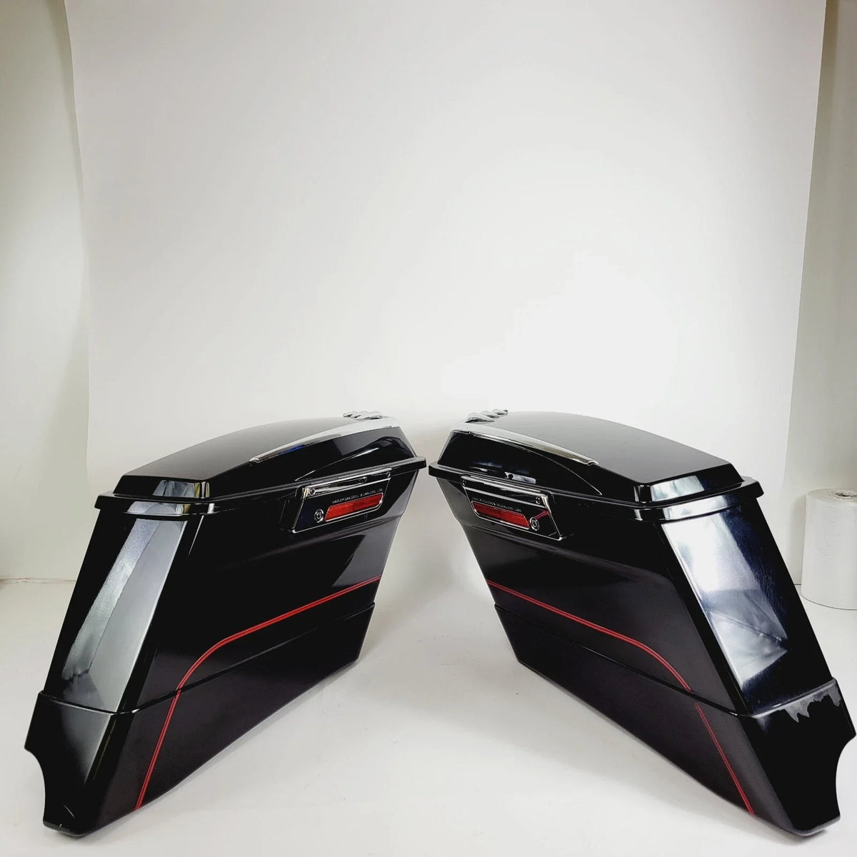 Saddlebag Bottoms for Harley Davidson Touring (1996–2013) Black w/ Extensions