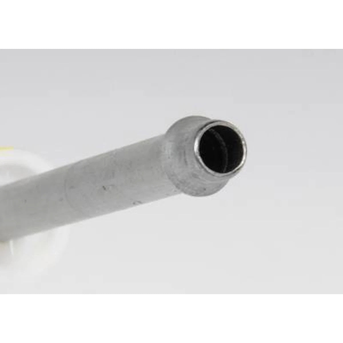 Automatic Transmission Oil Cooler Hose Assembly for Chevy Century (2000–2005) 15213200