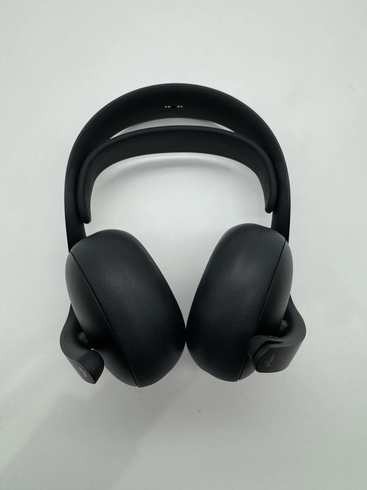 PlayStation PULSE Elite Wireless Headset - Midnight Black (3)