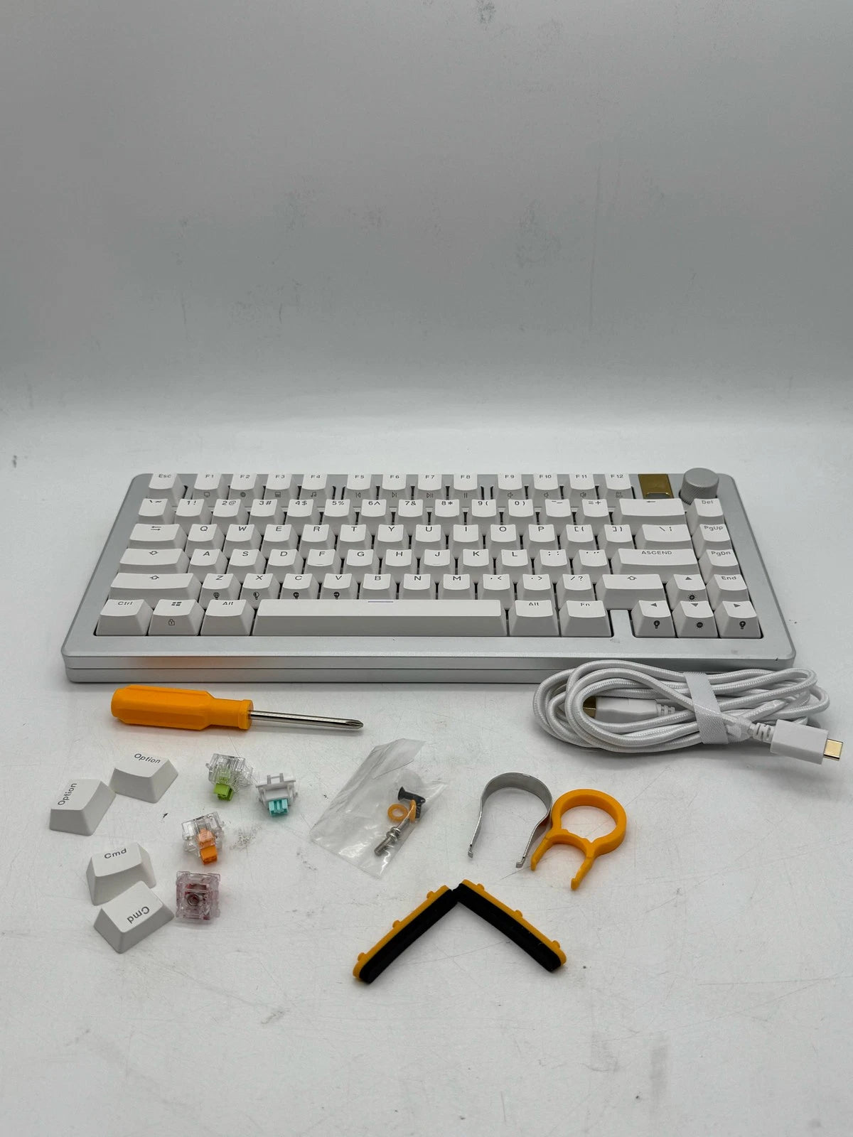 2X Glorious GMMK 3 PRO HE Wireless Linear Switch Gaming Keyboard Silver
