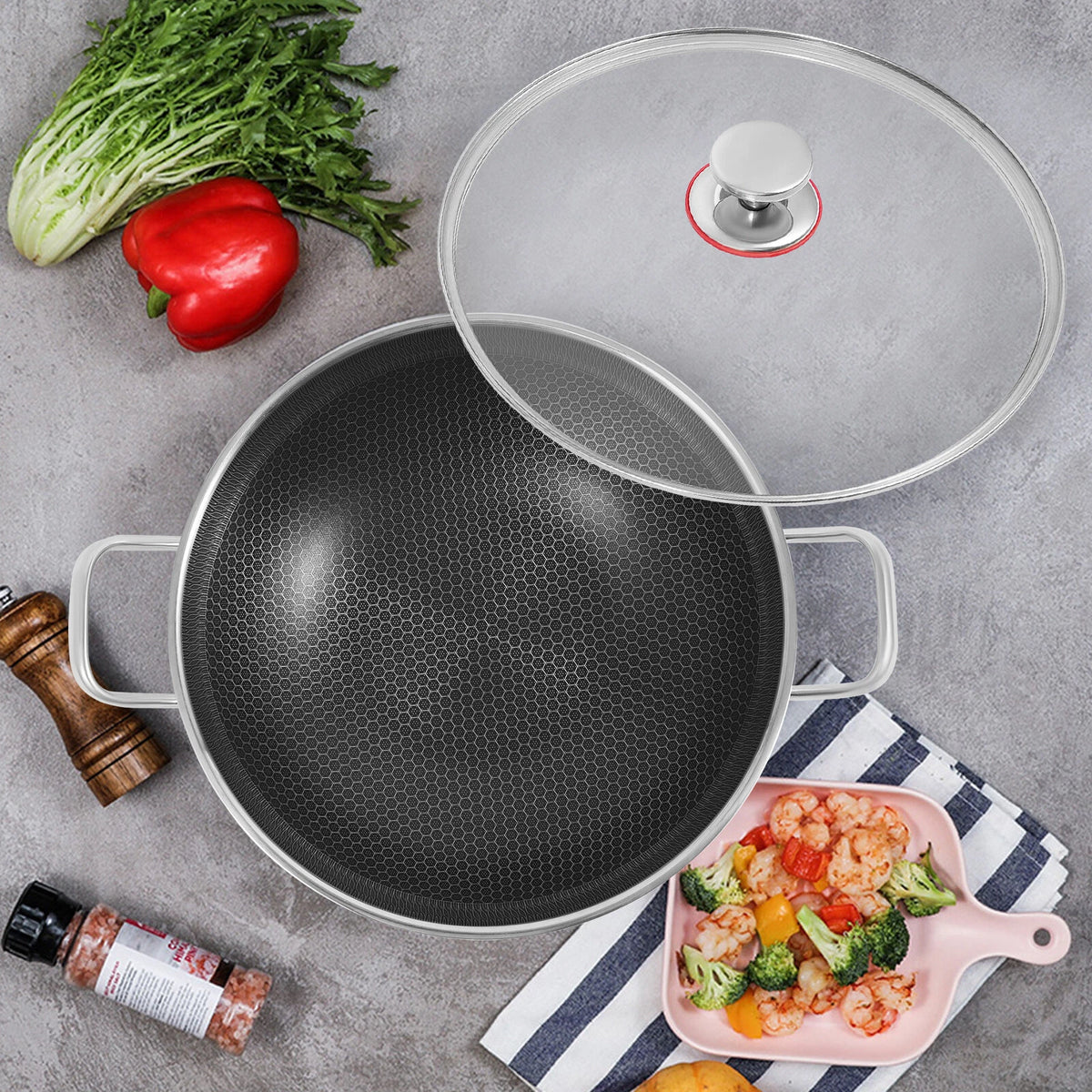 13.19" Non-Stick Skillet with Lid for Cooking
