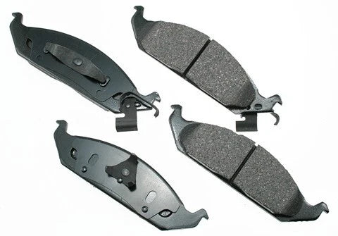 Front Disc Brake Pads for Chrysler Sebring Conv, Cirrus, Dodge Stratus (1995–2006)