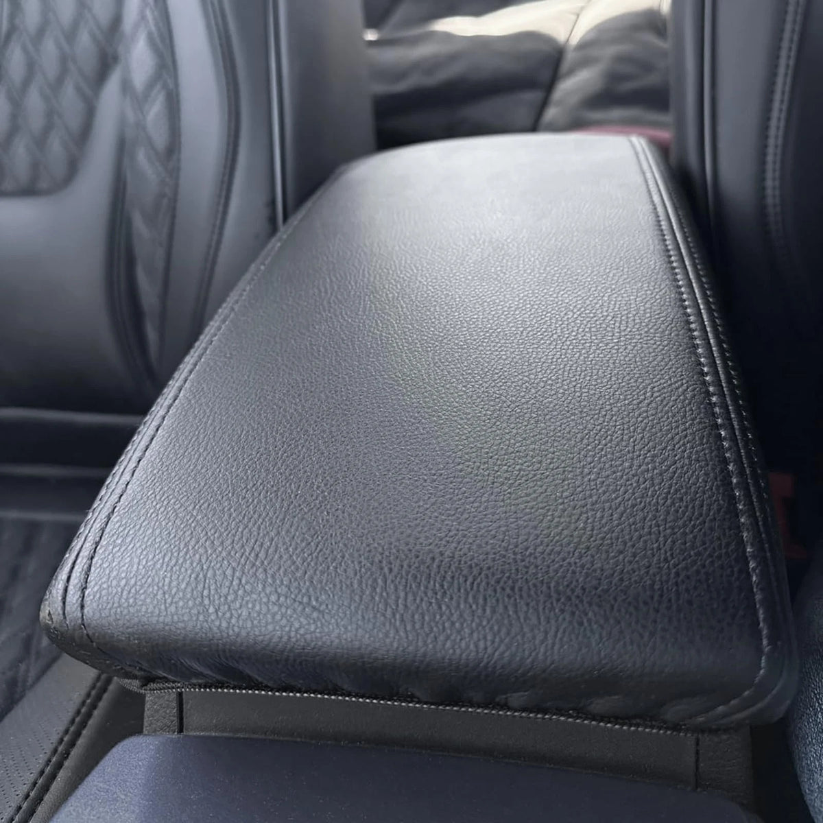 Center Console Covers for Honda Civic (2022–2026) Black Stitching