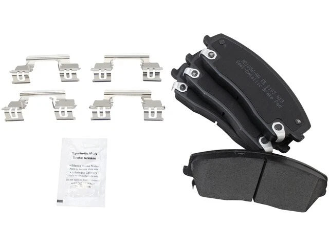 Brake Pad Set Front for Dodge Magnum (2005–2008) 91557BTSN