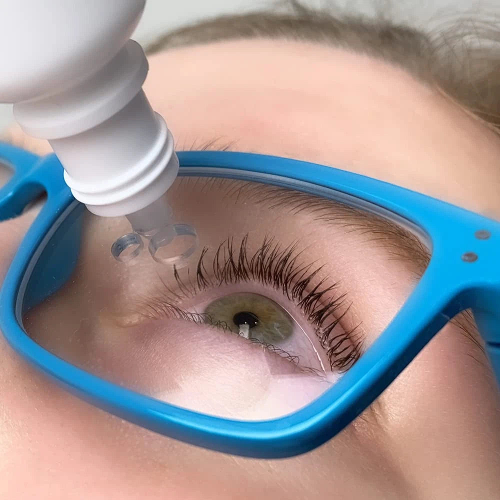 Eye Drop Aid for Bottles, Pipettes, Glasses (No Storage Case)