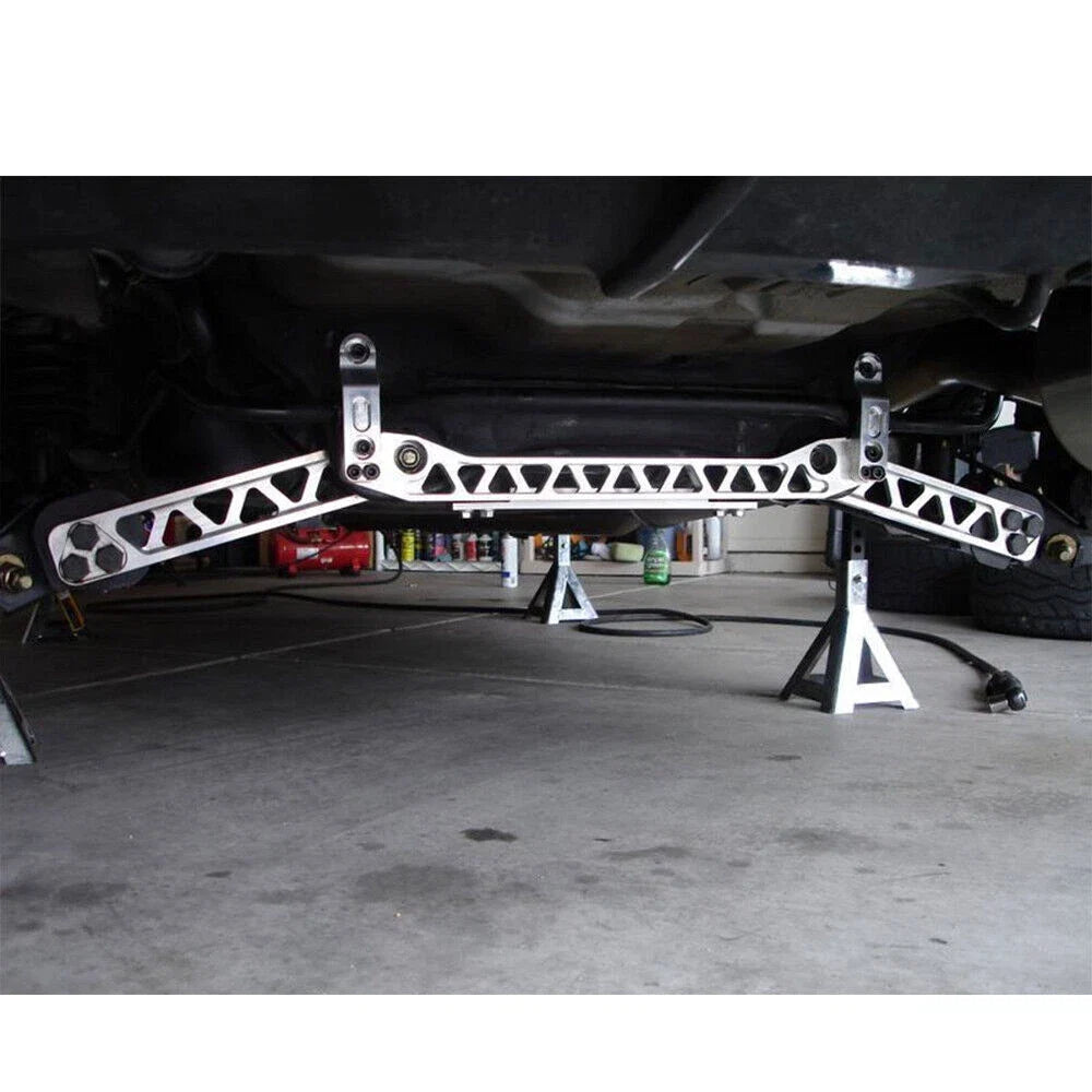 Silver Rear Lower Control Arms Subframe Brace for Honda Civic (2001–2005)
