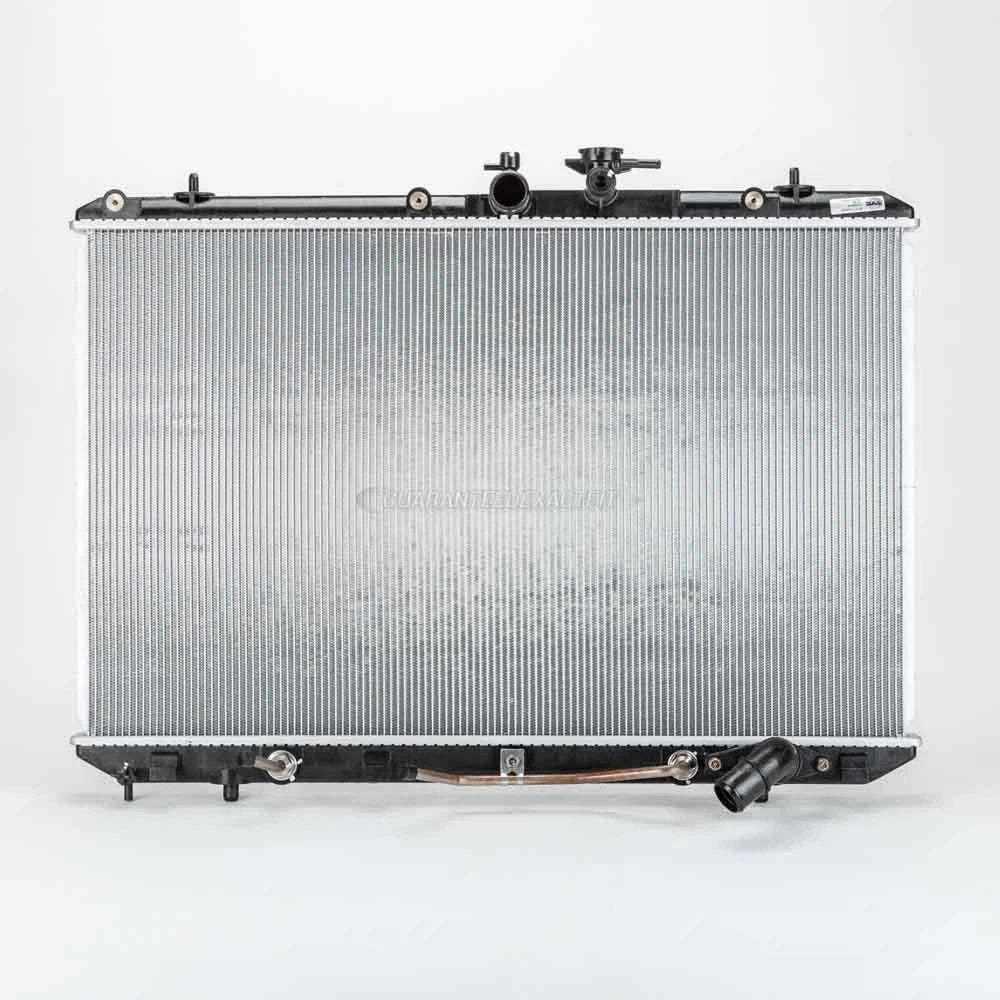 Radiator for Toyota Highlander (2009–2010) 19-00366AN, 11900366-101, 11900366-102