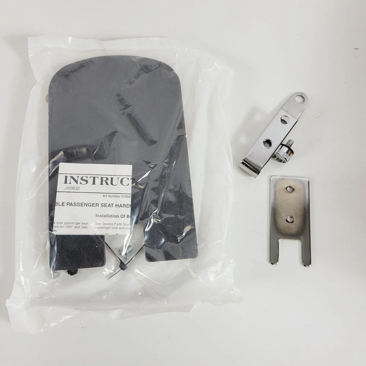 Detachable Pillion Hardware Kit for Harley-Davidson Dyna (1997–2005) 51668-97