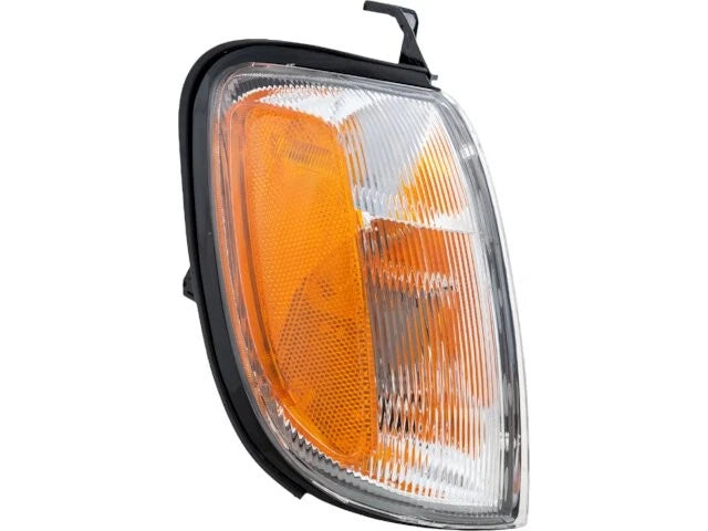 Cornering Light Right for Nissan Xterra (2000–2001) AP 49856MHBN