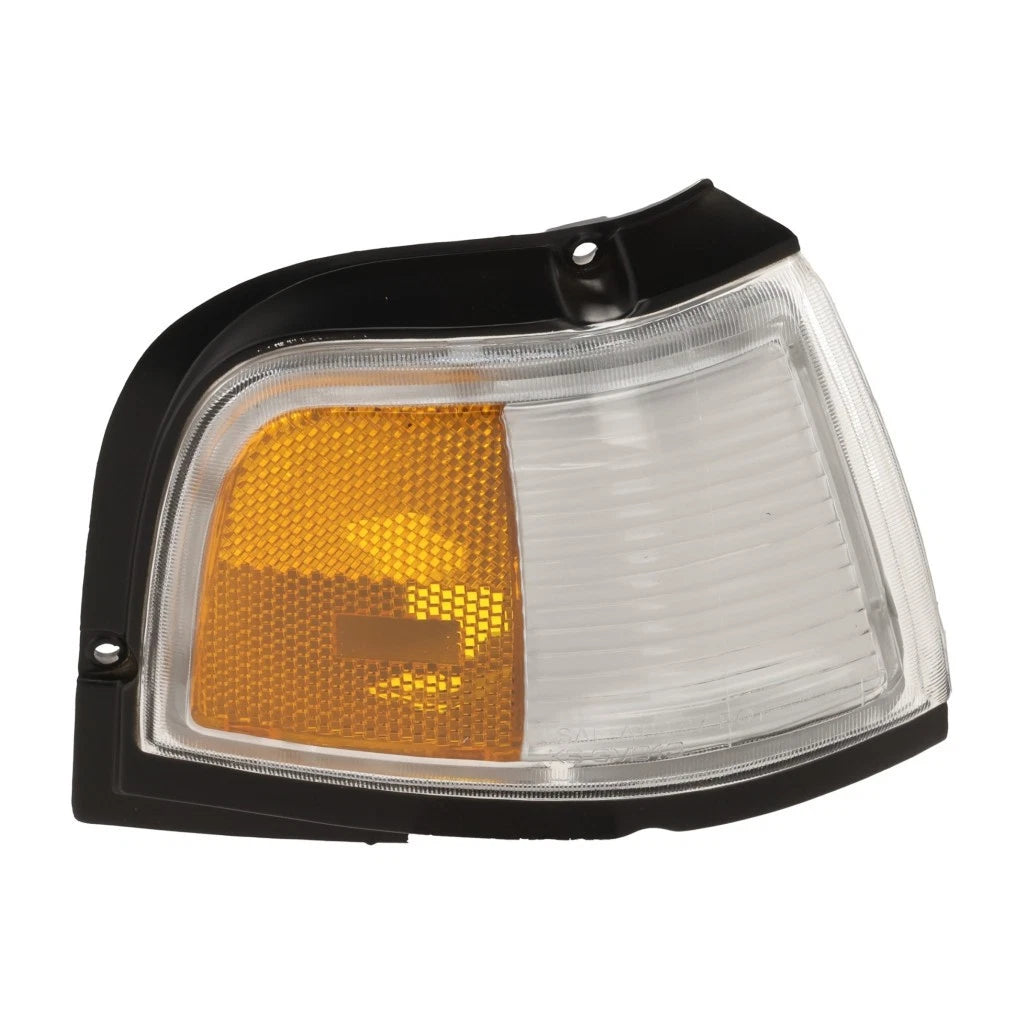 Passenger Side Side Marker Light for Oldsmobile Cutlass Ciera (1988–1996) CLX-M0-18-1835-01, GM2551104