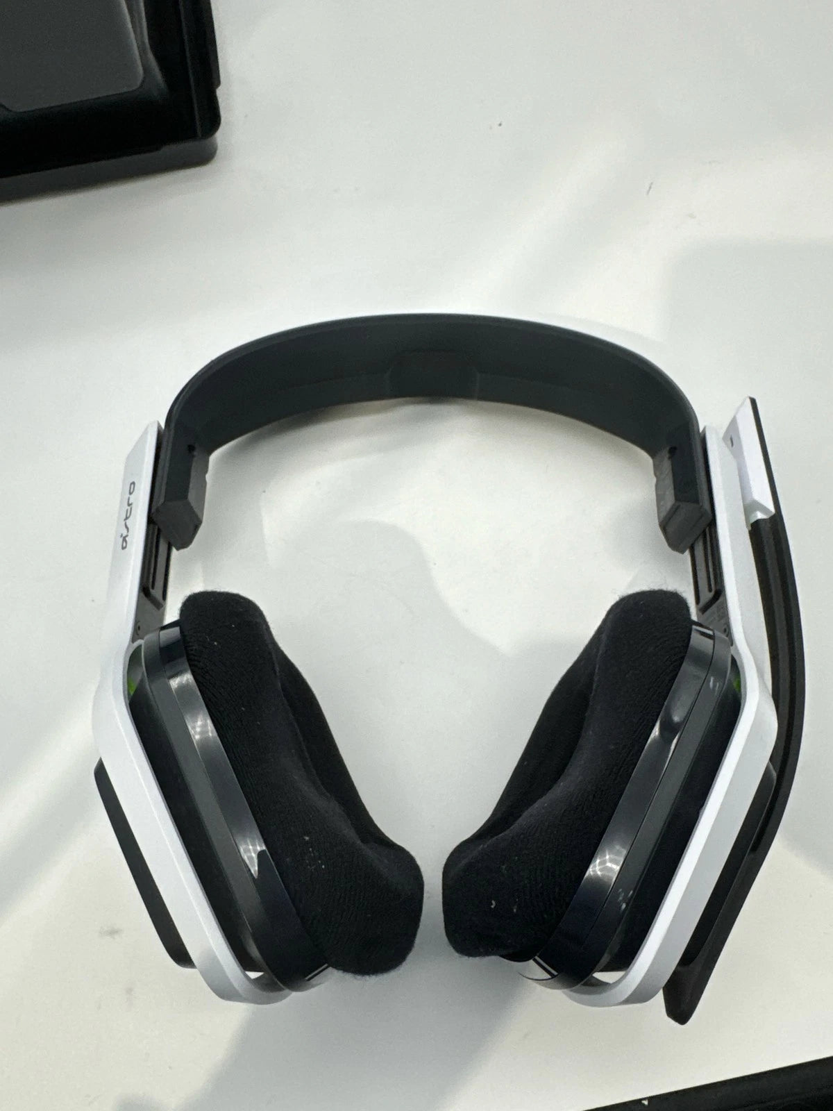 Logitech ASTRO A20 Wireless Headset Gen 2 for Xbox Series X S PC Mac
