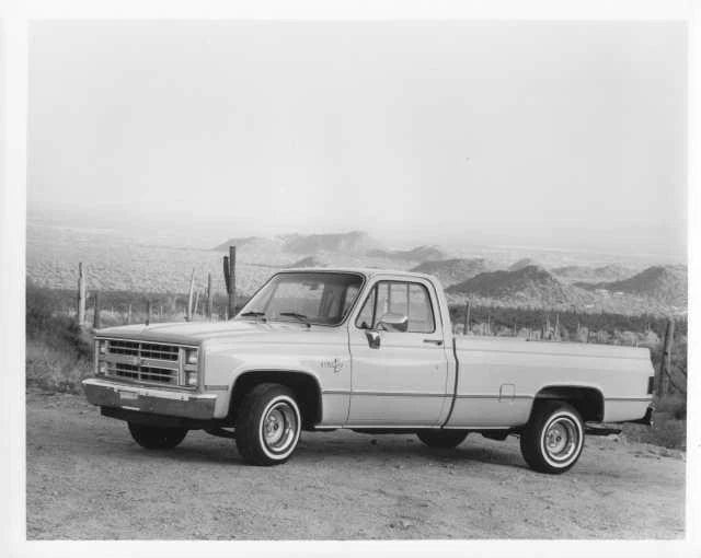Press Photo for Chevrolet Silverado Fleetside Pickup (1985)