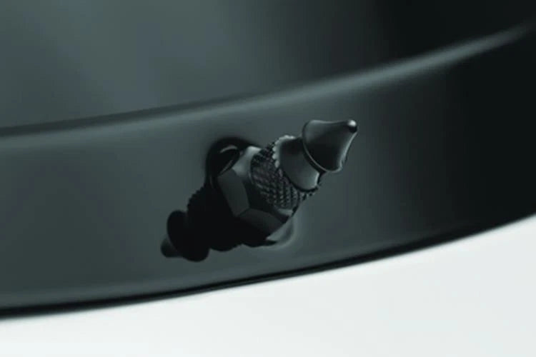 Windshield Spikes for Harley FLH (Kuryakyn 5714) Black
