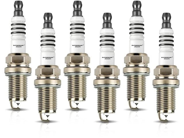 Spark Plug Set for Nissan Pickup (1995) - 19678FNRF