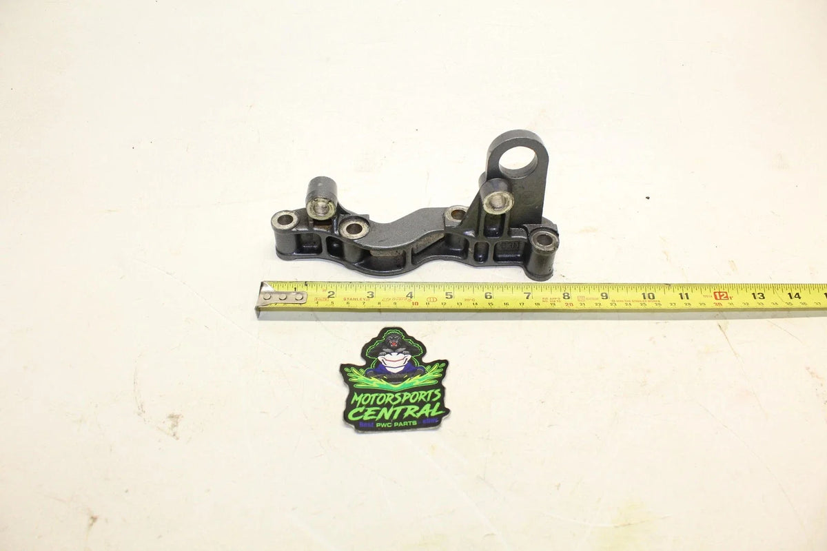 Exhaust Pipe Bracket for Yamaha Wave Raider Venture 1100 (1996–1999)