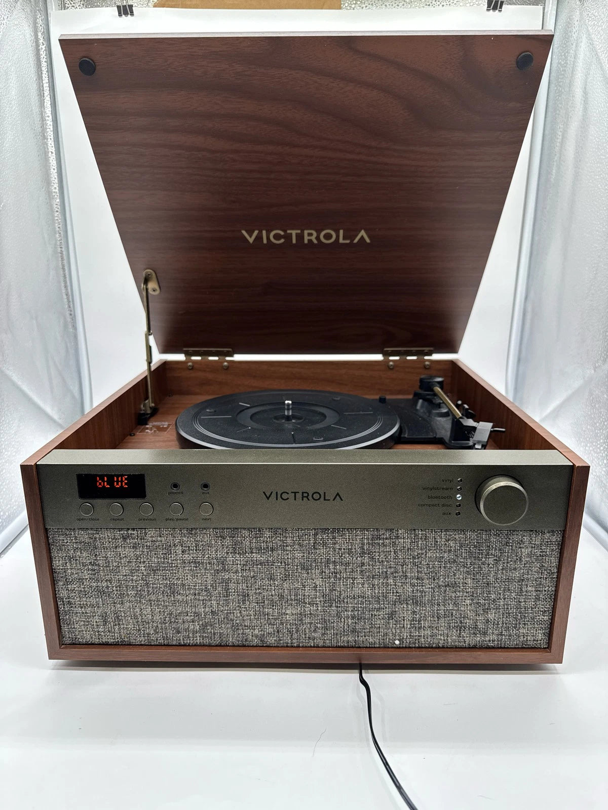 Victrola Century Essential Turntable 5-in-1 3-Speed VTA-810SB (2023)
