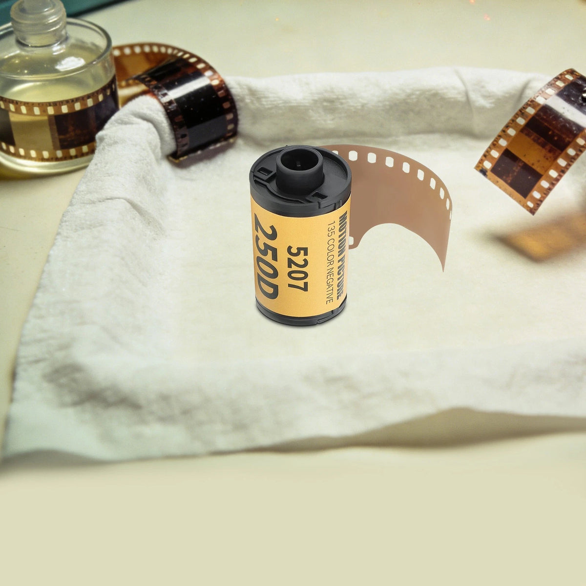 35mm Color Print Film for 135 Camera (8 Sheets)