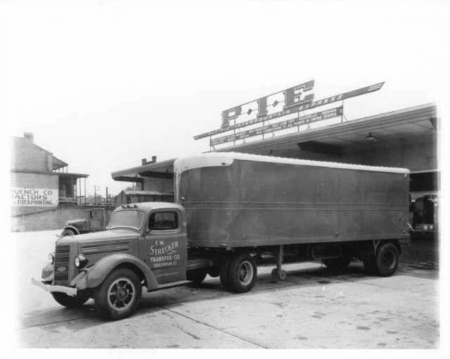 Press Photo for Mack Tractor Trailer Truck (1940–1941)