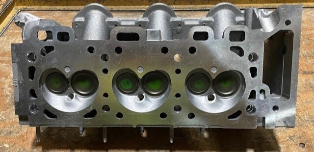 Cylinder Head Assembly for Ford Explorer Ranger (1997–2008) 7U7Z6049AARH
