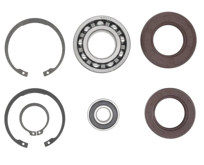 Repair Kit with Bearings for Volvo Penta 4 Cylinder
