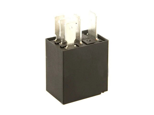 A/C Compressor Clutch Relay for Jeep TJ (1997–2005) 49221QHCB