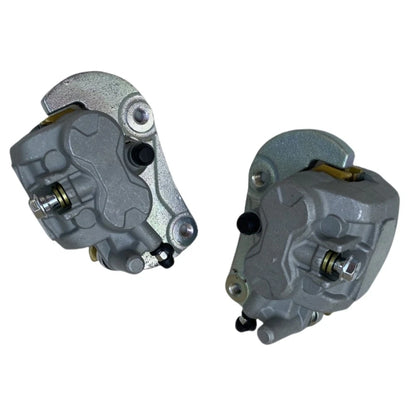 Set of 2 Front Brake Calipers W/Pads for Can-Am Maverick 1000R (2013–2023) - 705601128, 705601129