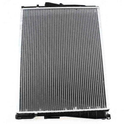 Radiator with Oil Cooler for BMW 320i 323Ci 323i 325i 325xi (2001–2005)