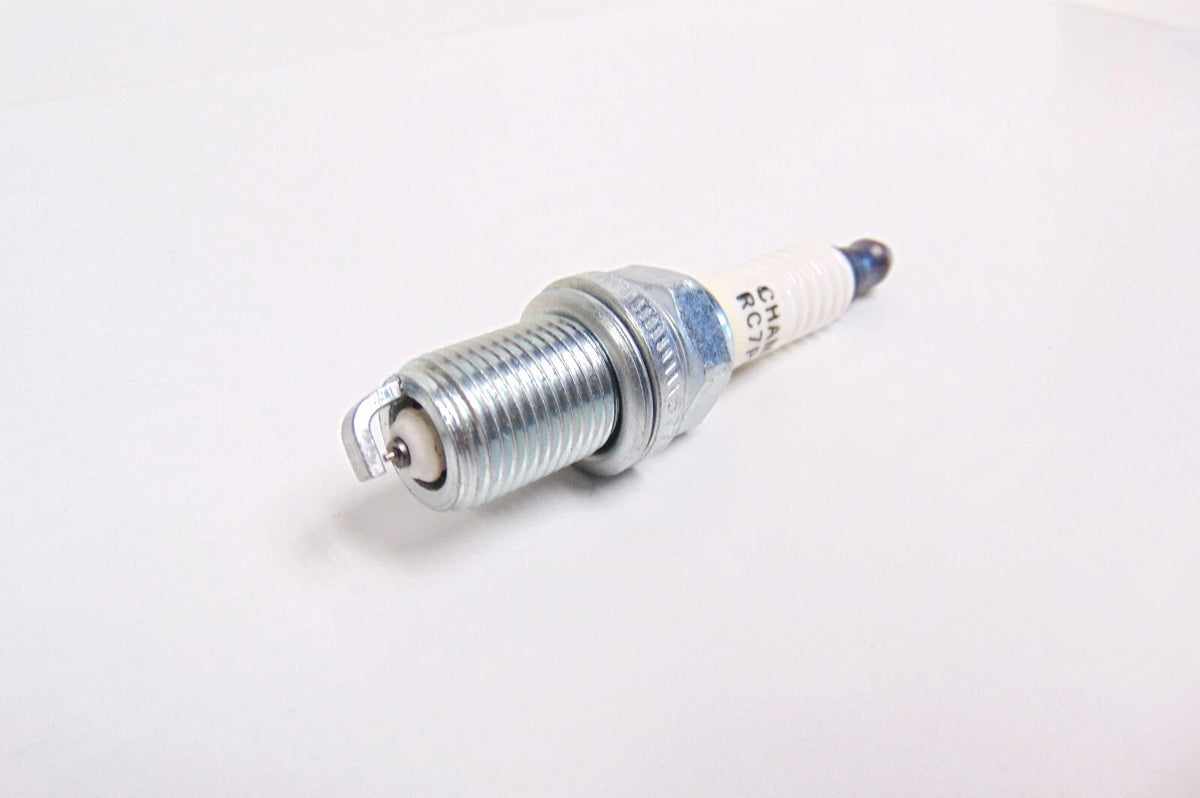 Champion Spark Plug RC7PYCB for