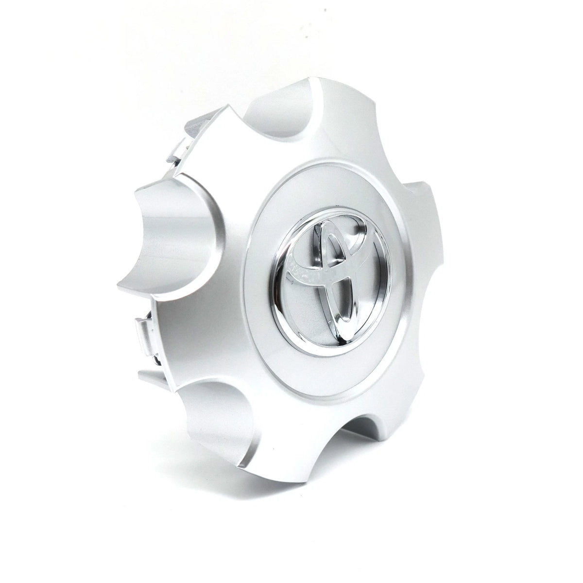 Center Hub Cap for Sequoia Tundra (2003–2007) 17" Silver 560-69440