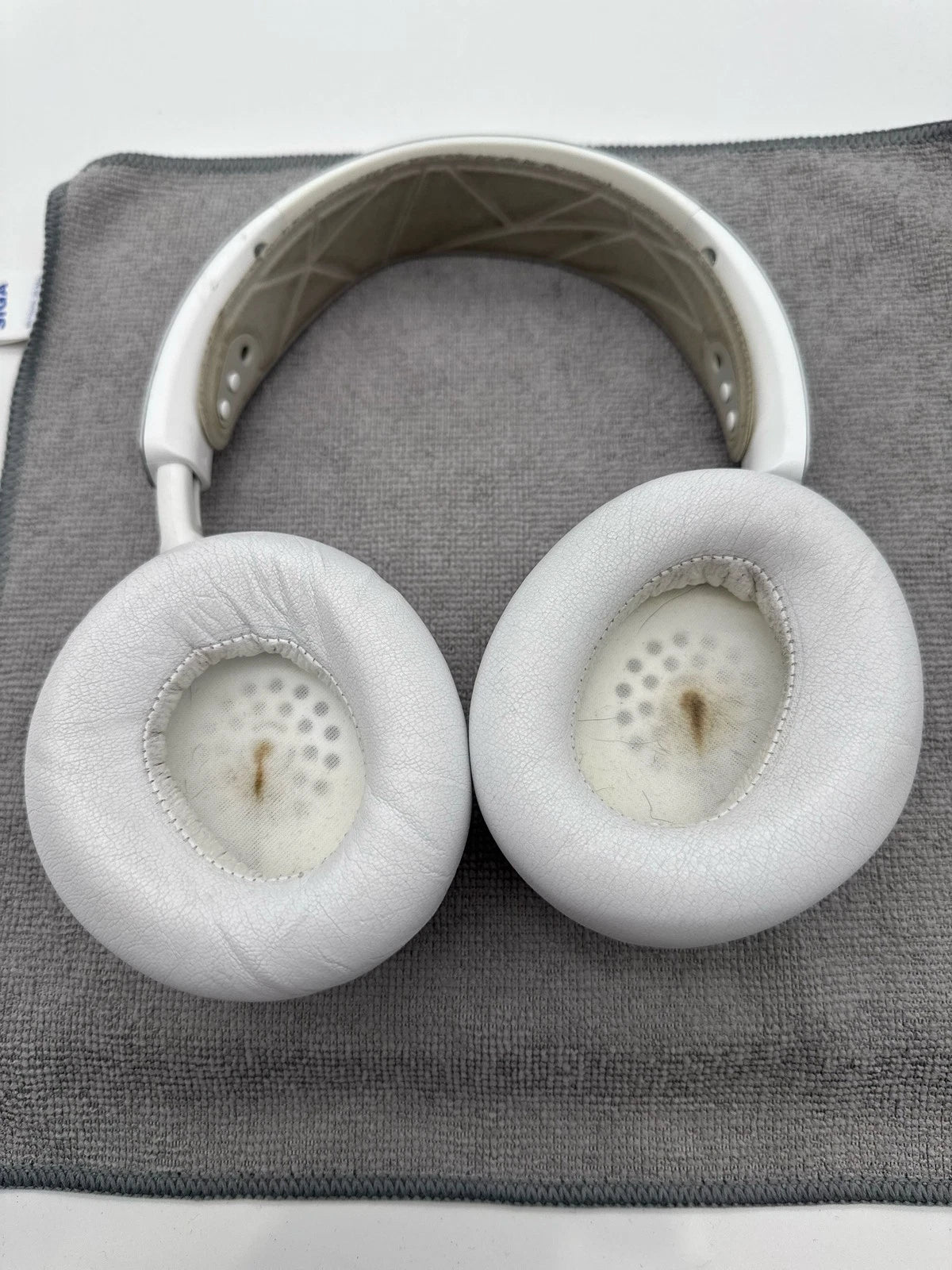 SteelSeries Arctis Nova Pro Wireless Headset for Gaming (2023)