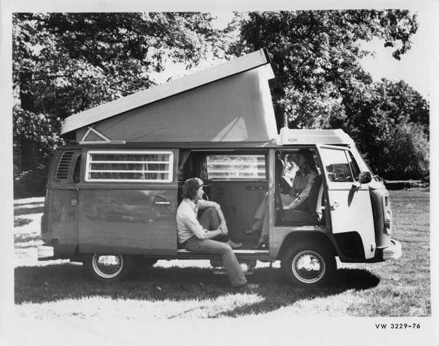 Press Photo for VW Volkswagen Campmobile Microbus Station Wagon (1976)