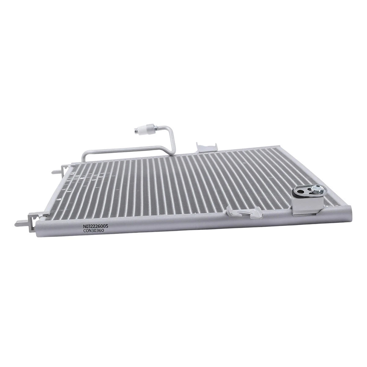 A/C Condenser for Infiniti I30, Nissan Maxima (2000–2001) 18055622, 921104L005, 921104L010