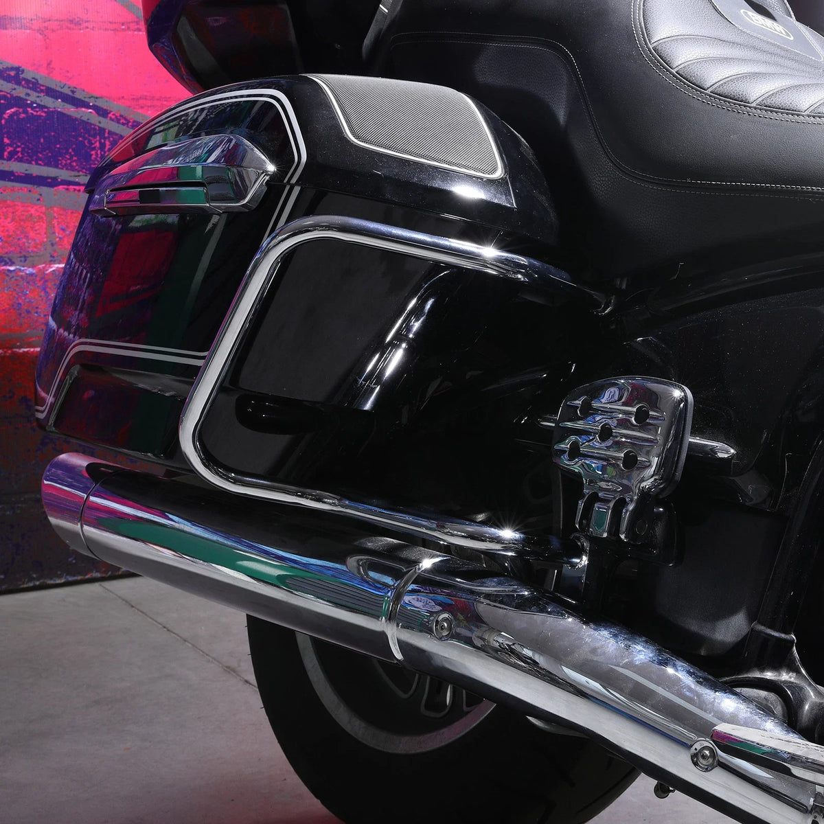 Chrome Saddlebag Guards Crash Bars for BMW R18 B Transcontinental (2021–2025)