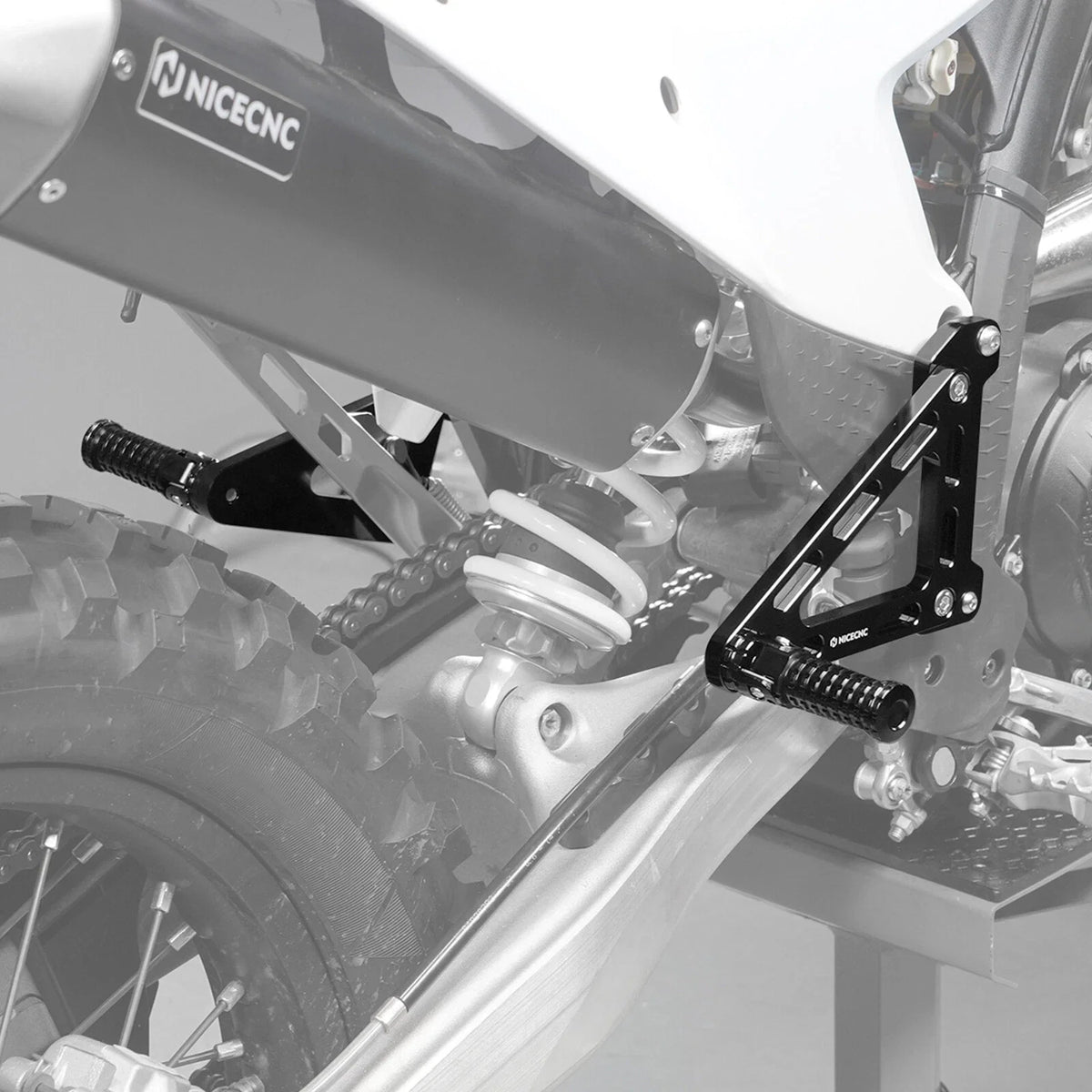 Passenger Foot Peg Bracket Kit for KTM 125-450 XC/SX/XCF/SXF (2023–2025)