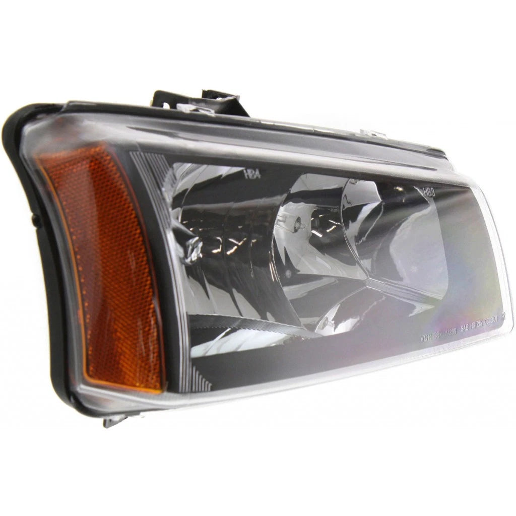 Passenger Side Headlight for Chevy Silverado 3500 (2003–2006) CLX-M1-334-1124R-AS-CL360A6, GM2503224