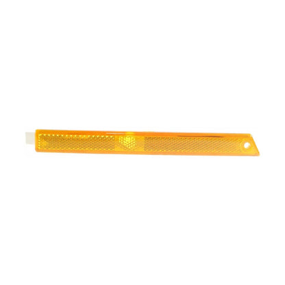 Side Marker Light for Chevy Malibu (1997–2003) GM2551171, CLX-M0-18-5381-01-CL360A2