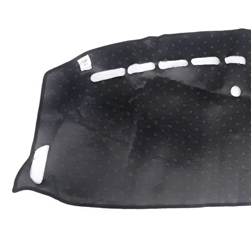 Anti-UV Non-Slip Dash Mat Cover for MG3 (2018–2023)