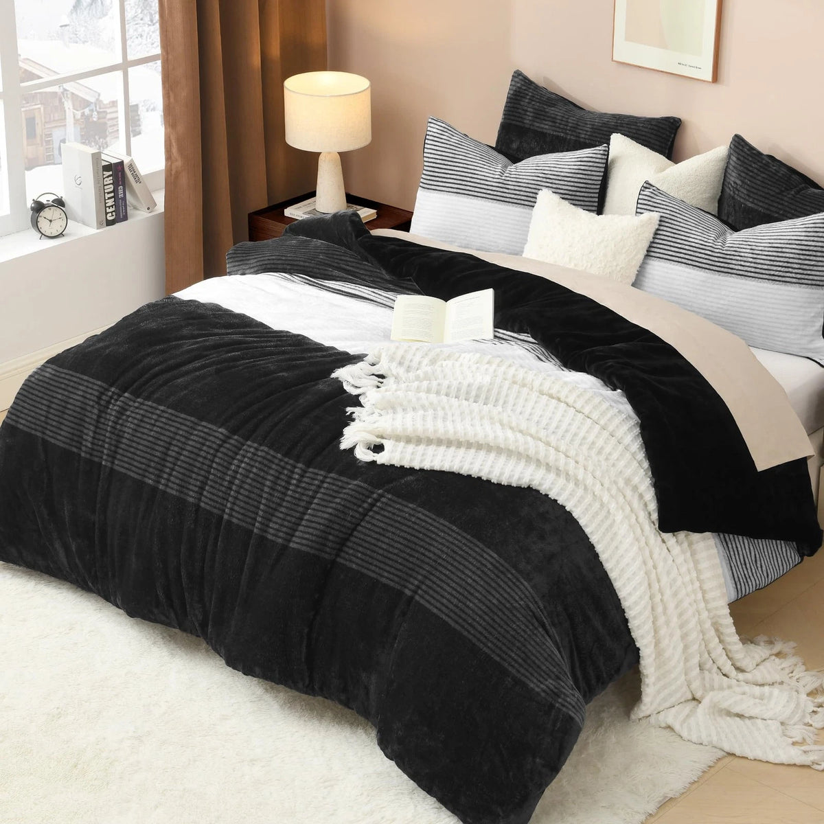 Set of 2 Fluffy Fleece Comforters for King Size (Luxury Soft Plush Black)