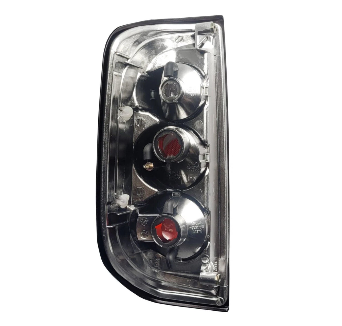 Tail Lights for Nissan Frontier / Suzuki Equator (2005–2014) NTR6084R