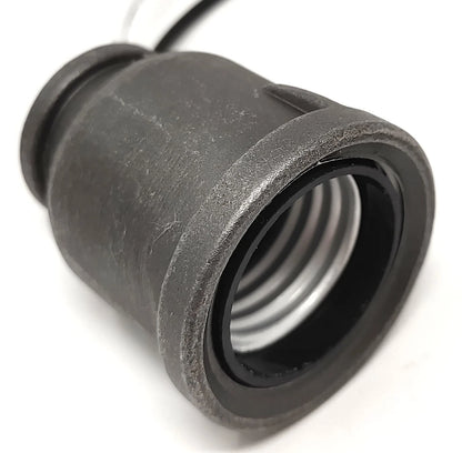 Iron Pipe Lamp Socket for 1/2 Inch NPT (Black)
