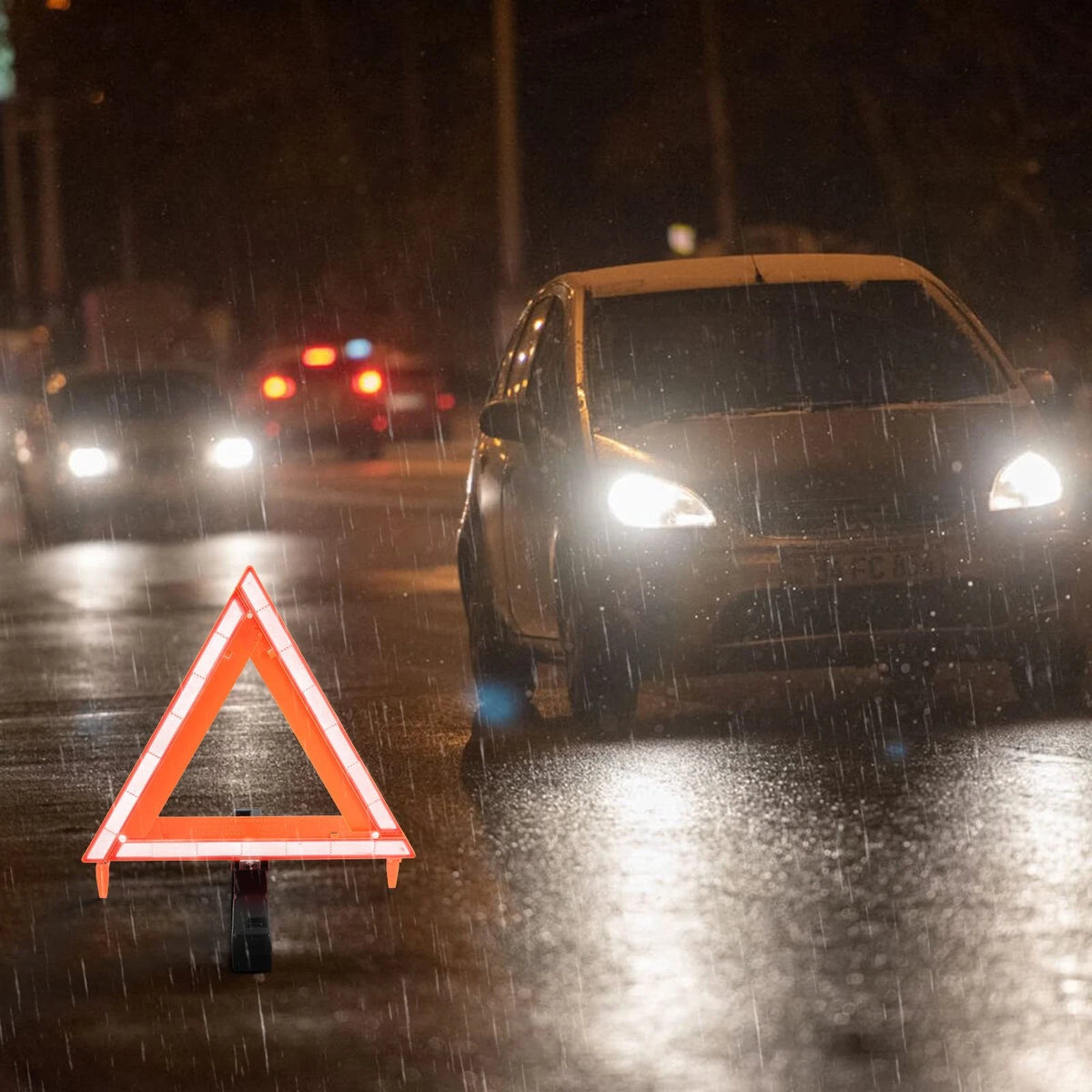 Safety Triangles for DOT Approved Vehicles (Standard Warning)