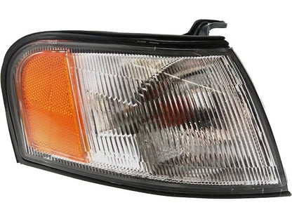 Cornering Light for Nissan Sentra (1995–1999) AP 93378YPST
