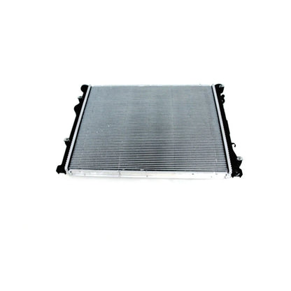 Radiator for Dodge Challenger Charger Chrysler 300 Magnum (2005–2008) 05170742AA