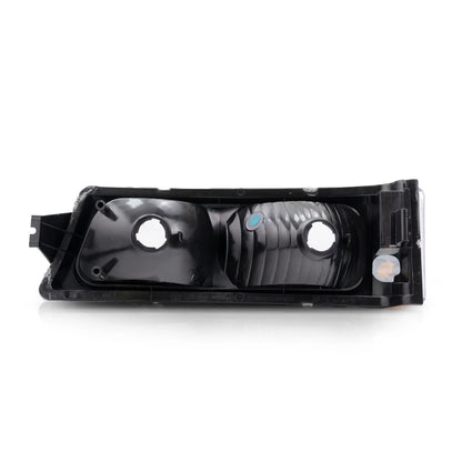 Turn Signal/Parking Light for Chevy Avalanche 1500 (2003–2006) CLX-M0-18-5897-01-9-CL360A1, GM2521185