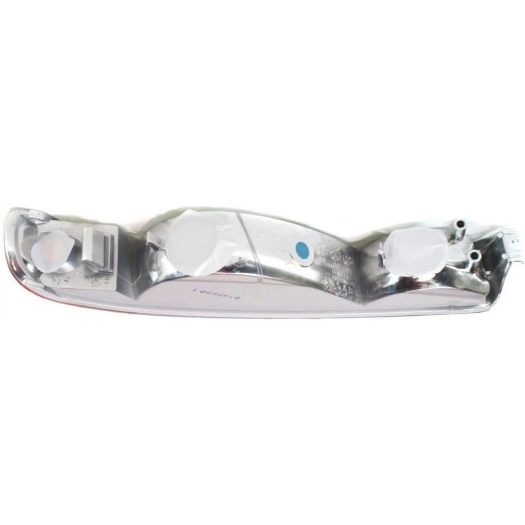 Front Signal/Corner Light for Yukon XL 1500 (2000–2006) CLX-M1-331-1677L-UC-CL360A3, GM2520174