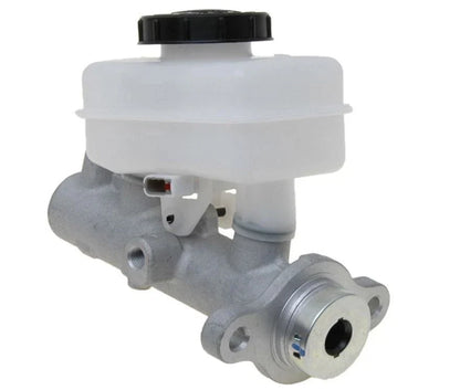 Brake Master Cylinder for Infiniti QX4 Nissan Pathfinder (1997–2001)