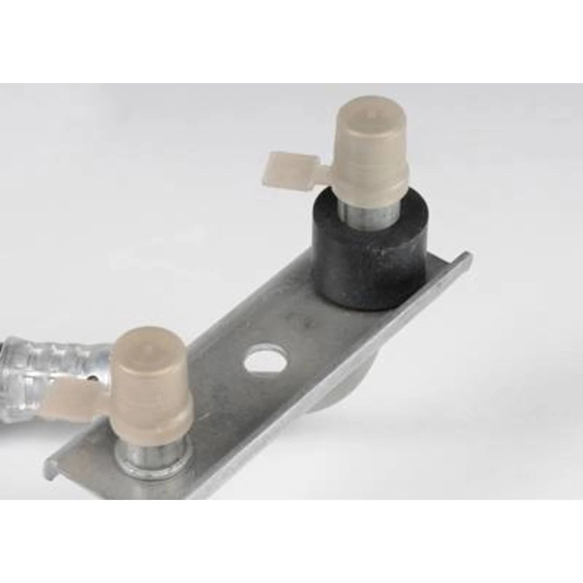 Transmission Oil Line for Chevy HHR Cobalt G5 (2005–2011) 15817233