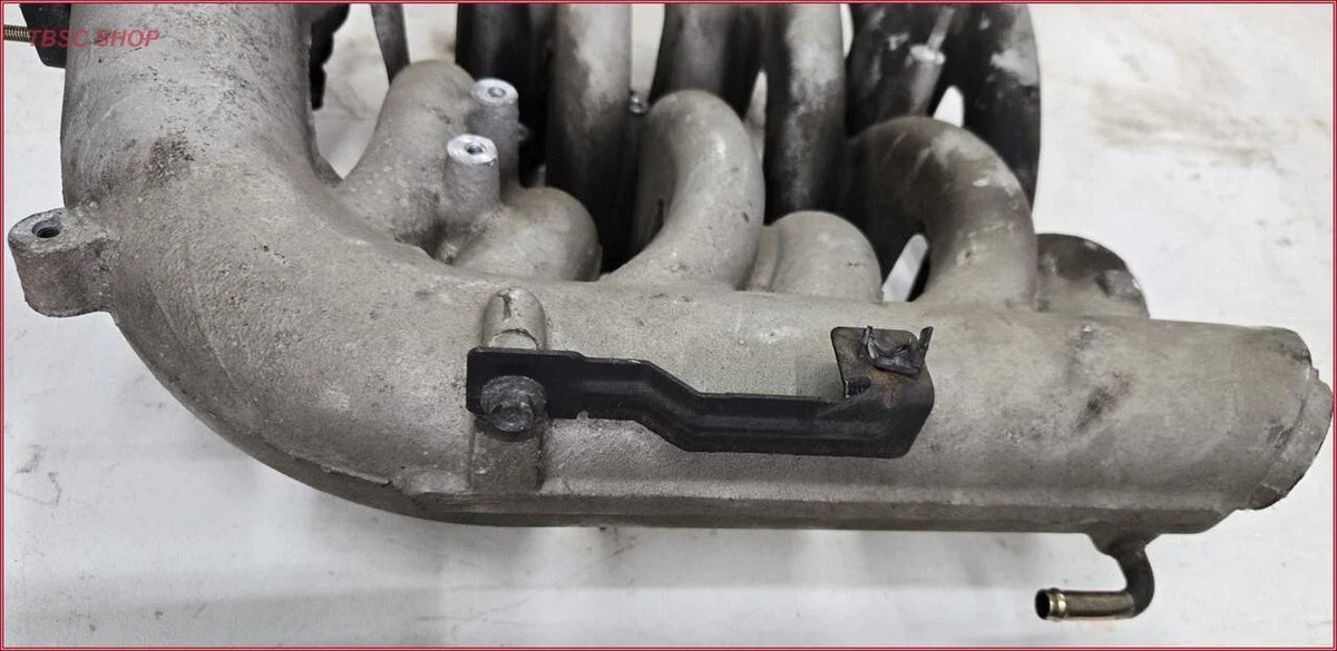 Upper Intake Manifold for Ford F150 4.2L (1997–2000)