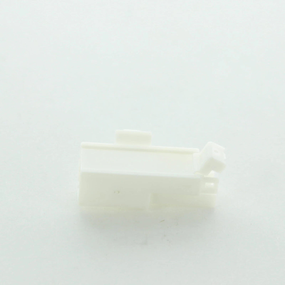 Male Housing for Can-Am (2 Circuits) (710000667)